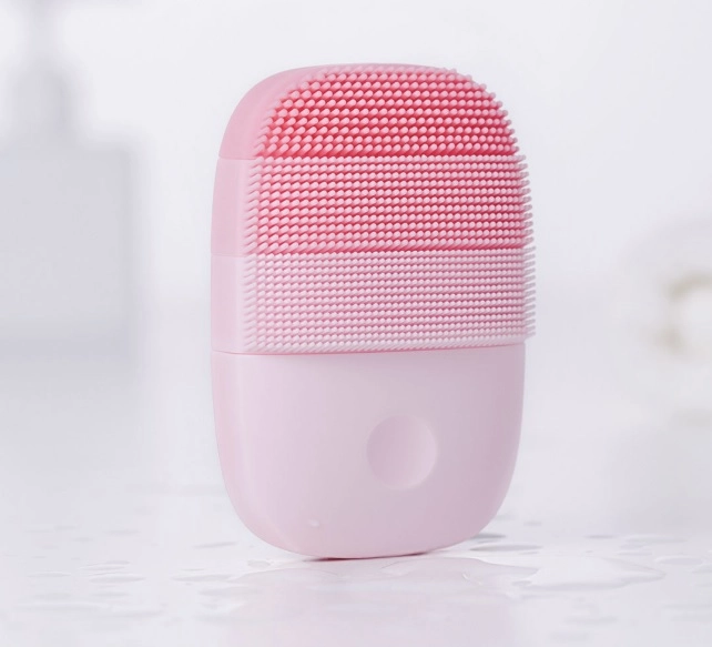 Máy rửa mặt Xiaomi inFace MS2000 (thế hệ 1) làm sạch mặt bằng sóng âm